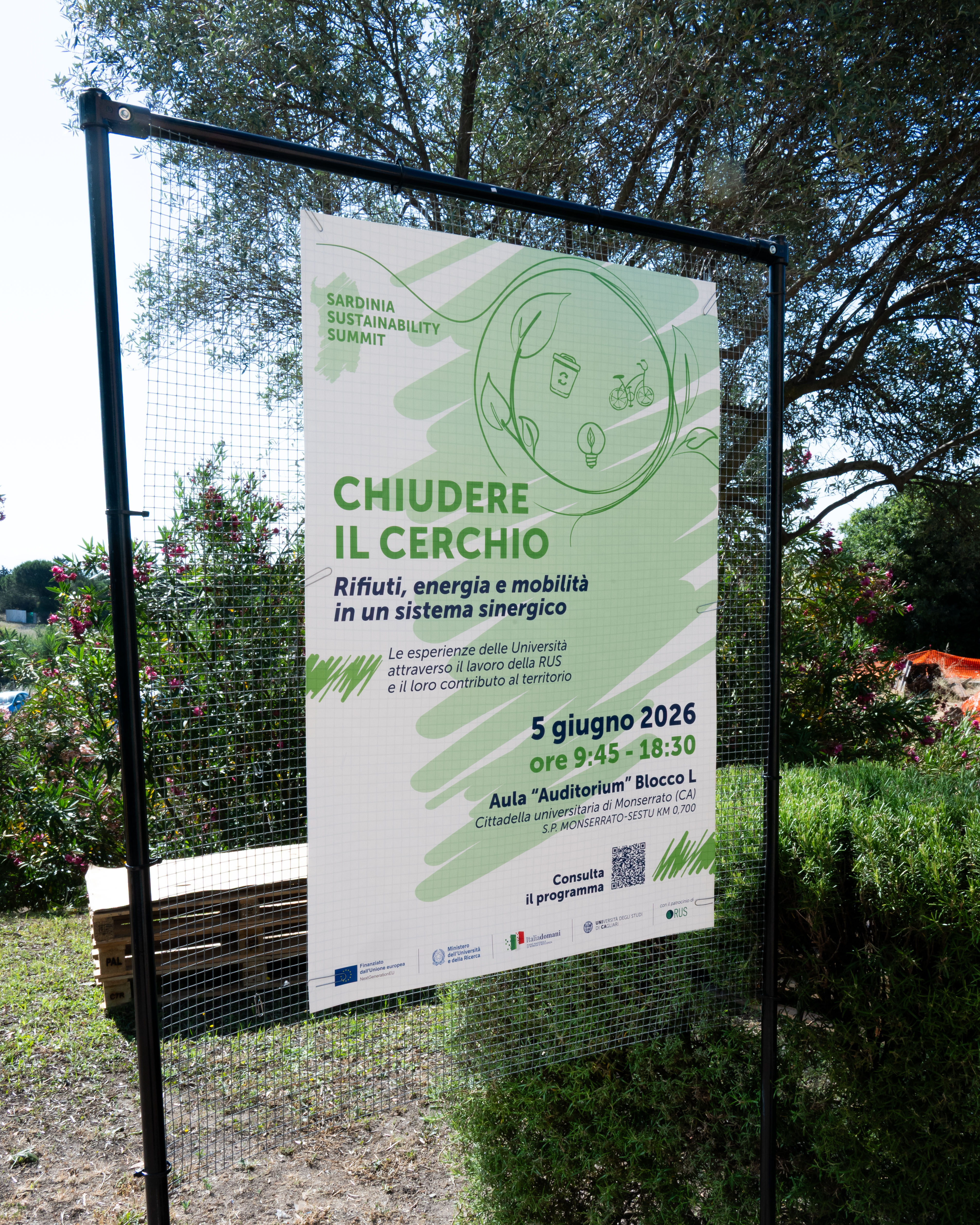 La locandina dell'evento "Chiudere il Cerchio" nell'ambito del Sardinia Sustainability Summit