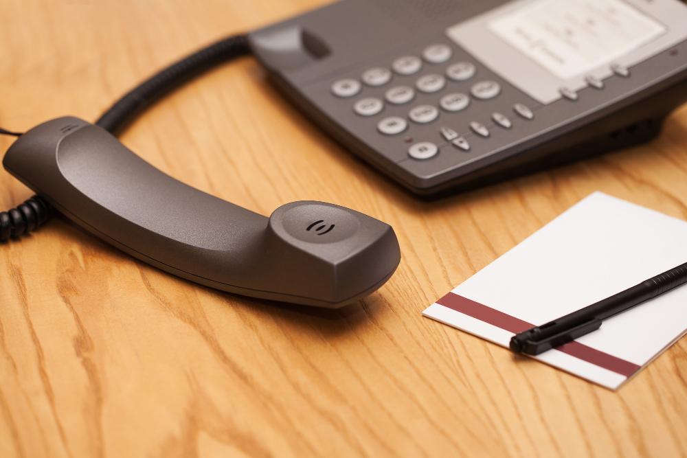 <rubrica telefonica